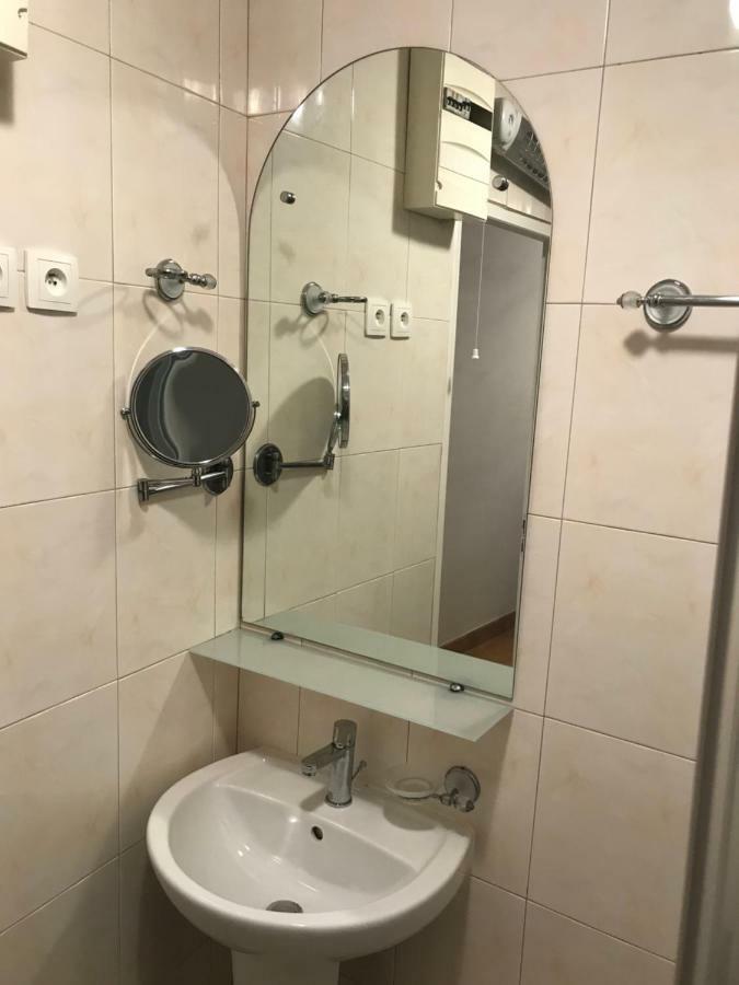 Appartement Du Couvent Нарбонна Экстерьер фото